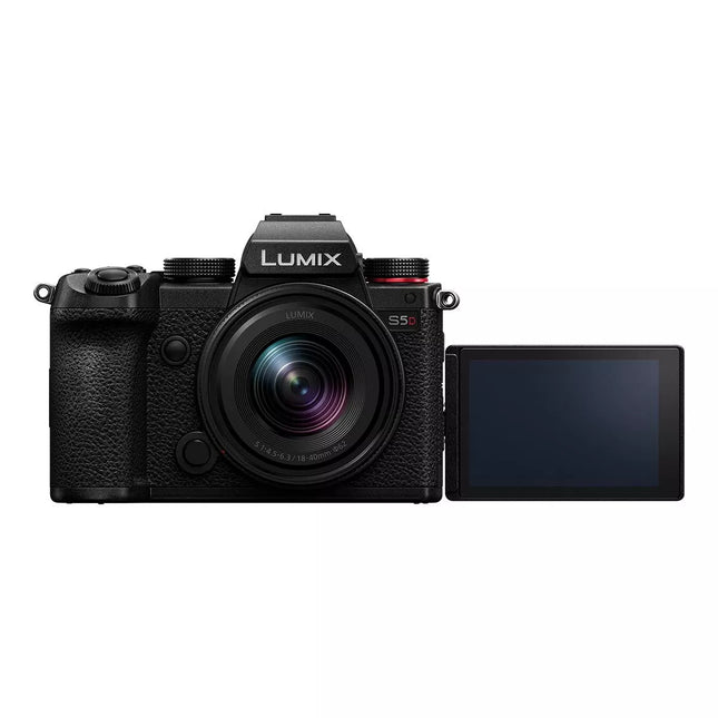 Panasonic Lumix DC-S5D + Lumix S 18-40 mm f/4,5-6,3