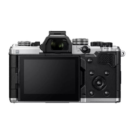 OM System OM-3 (Plateado) + M.Zuiko ED 12-45 mm f/4 PRO (Negro)
