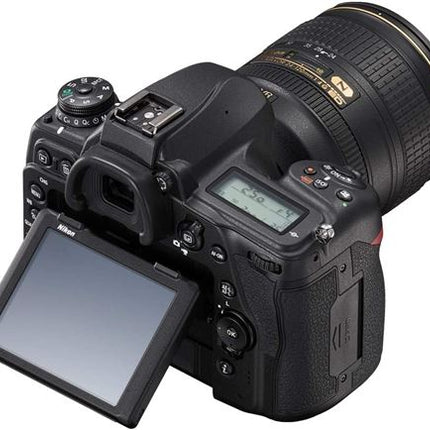 Nikon D780 + AF-S 24-120 mm f/4 VR